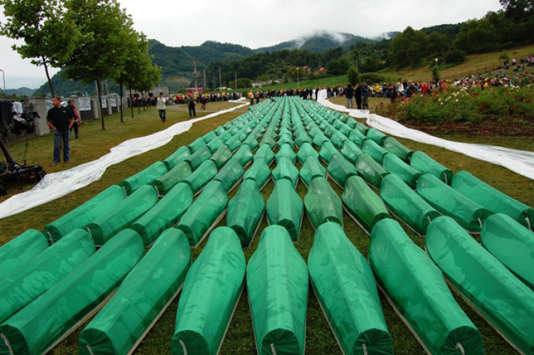 11 Temmuz 1995'te ne oldu? Srebrenitsa Soykırımı nerede gerçekleşti, kaç kişi öldürüldü? Srebrenitsa Soykırımı'nı kim yaptı? Bursa Hayat Gazetesi -2