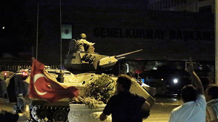 15 Temmuz hain darbe girişiminin üzerinden 8 yıl geçti - Bursa Hayat Gazetesi-10