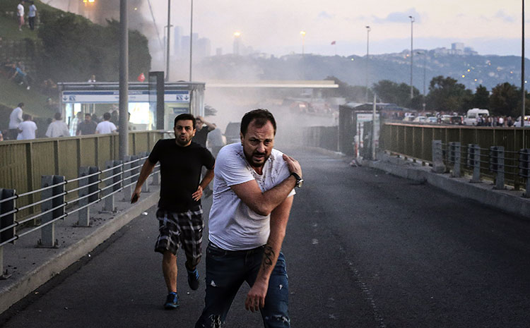 15 Temmuz hain darbe girişiminin üzerinden 8 yıl geçti - Bursa Hayat Gazetesi-5