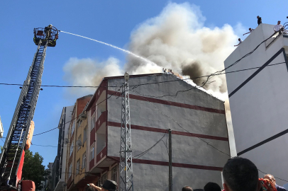 Arnavutköy'de korkutan yangın