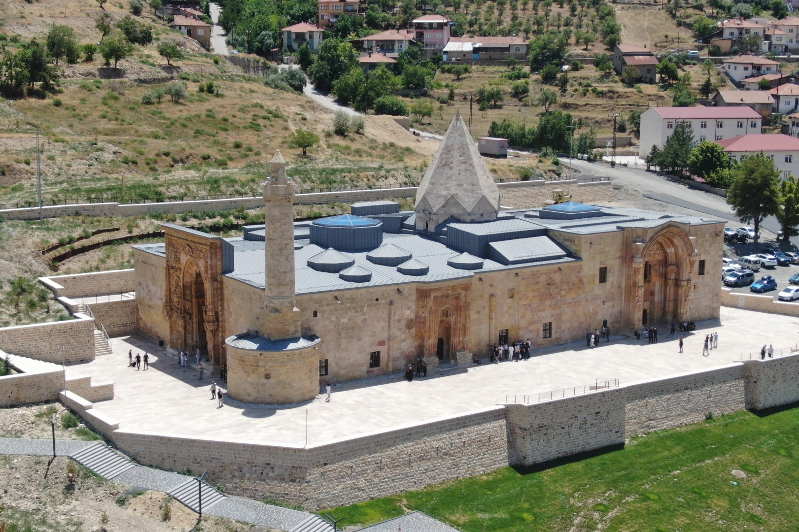 Divriği'nin İncisi Vakfa Emanet Ediliyor