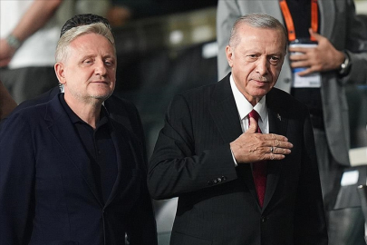 Cumhurbaşkanı Erdoğan, RAMS Başakşehir-La Fiorita maçını izledi