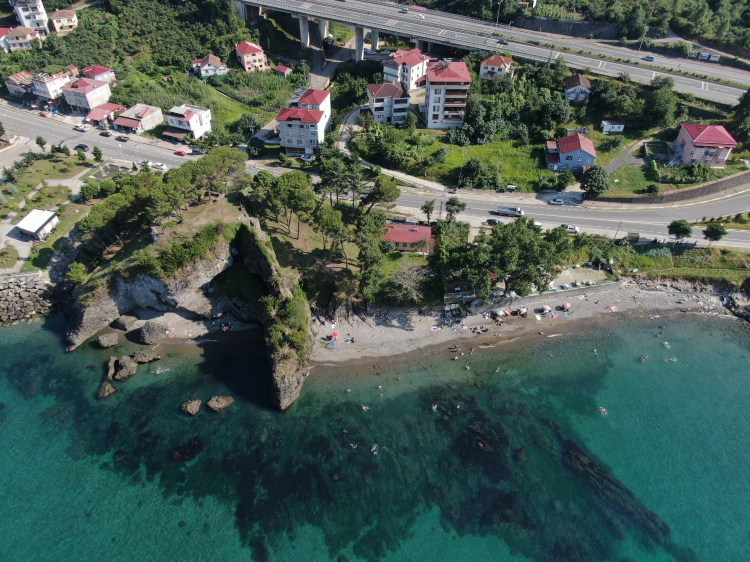 Karadeniz'de Ege ve Akdeniz koylarını andıran görüntü - Bursa Hayat Gazetesi-2