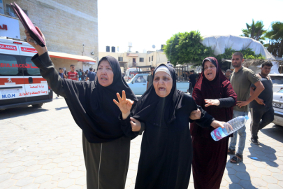 İsrail, Gazze'de sahra hastanesini bombaladı: 31 ölü, onlarca yaralı