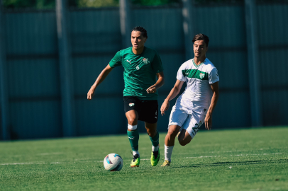 Bursaspor'dan U19 takımı ile  antrenman maçı