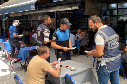 Bursa'da polis ekipleri broşür dağıtarak tek tek uyardı