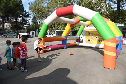 Bursa'da eğlence dolu etkinlik! Bu haftaki adres İsmetiye Mahallesi'ydi