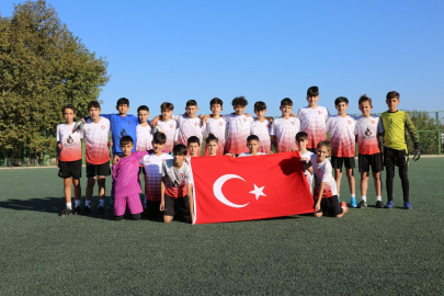 Gürsu Belediyespor Kış Futbol Okulu'nda yeni bir eğitim sezonuna merhaba