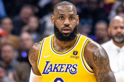 LeBron James kimdir? LeBron James'in boyu kaç?