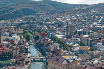 Bayburt-Bursa arası kaç km?