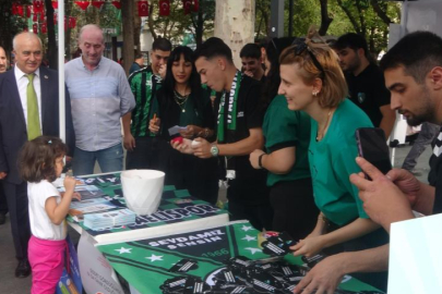 Kocaelispor'dan kız çocuklarına özel hediye