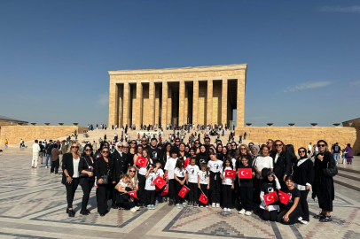 Bursa Lösemili Çocuklara Yardım Derneği'nden  Anıtkabir'e ziyaret