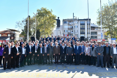 Bursa Mustafakemalpaşa'da muhtarlara özel yemek