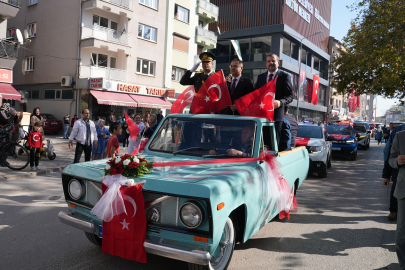 Bursa Gürsu'da Cumhuriyet kutlamalarına yoğun ilgi