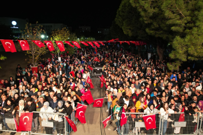 Bursa Yıldırım’da Cumhuriyet coşkusu tavan yaptı