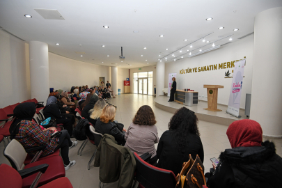 “Kadın Yazarıyla Buluşuyor” projesi kadınların kitaba erişimini kolaylaştırıyor