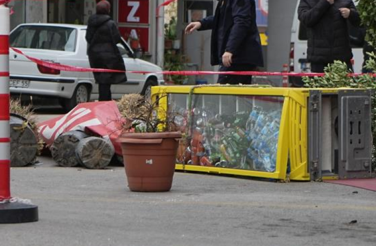 Bursa'da hayat durma noktasına geldi: Lodostan esnaflar da etkilendi!-Bursa Hayat Gazetesi-3