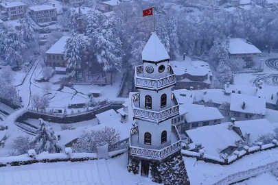 Sakin şehir Göynük karla kaplandı