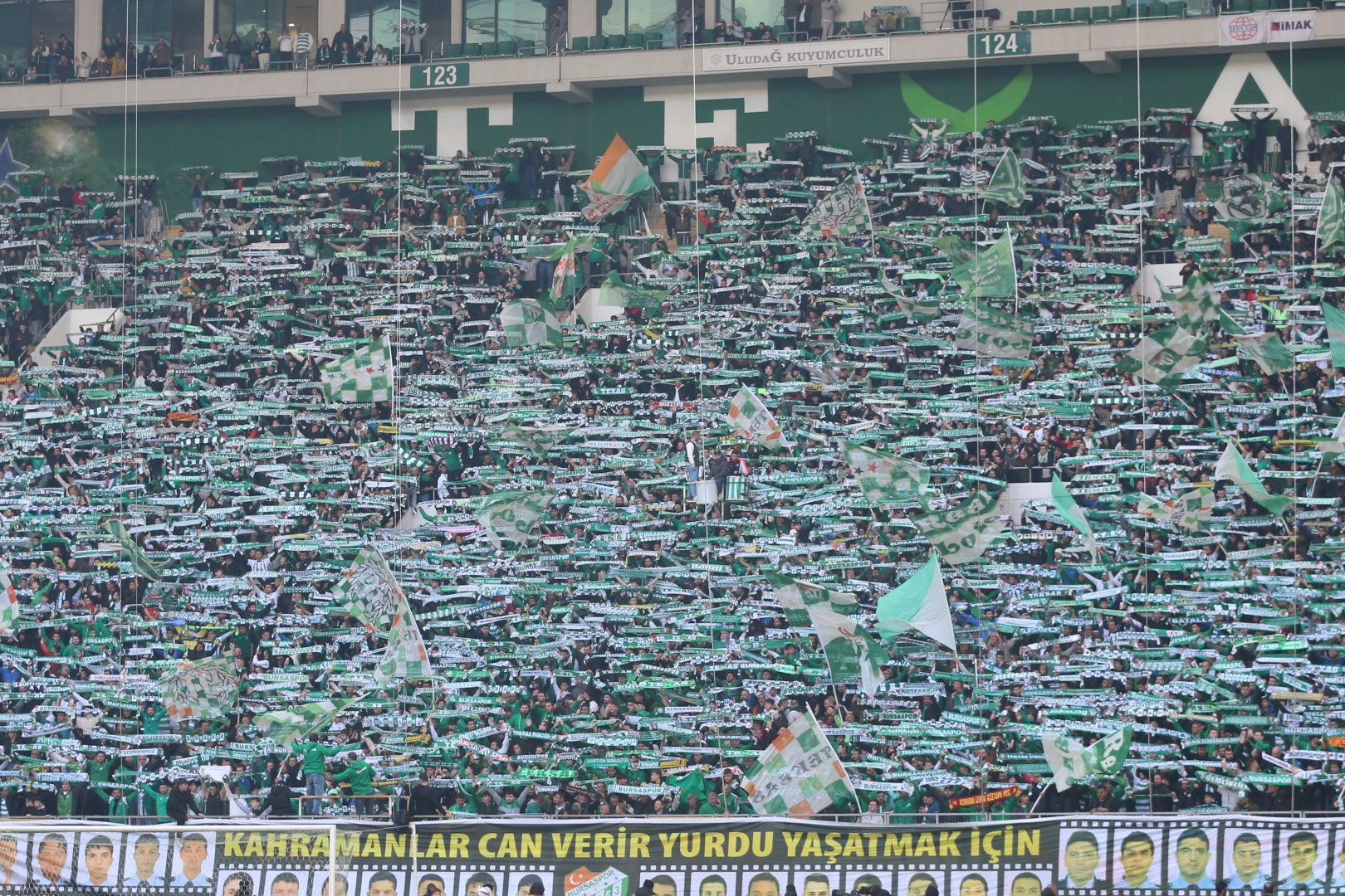 Bursaspor taraftarından büyük destek!