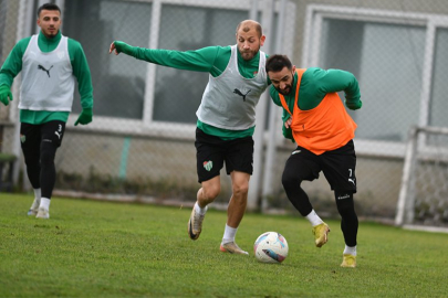 Bursaspor devre arası çalışmalarına devam ediyor