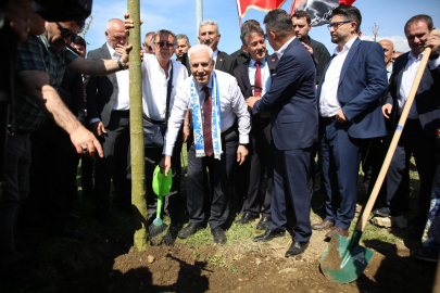 Başkan Bozbey: ‘Hedef Bursa'yı yeşil, beyaz, mavi şehir haline getirmek’