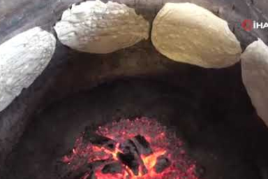 Malatya'da tandır geleneği yaşatılıyor