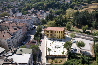 Yıldırım’da tarihi yapı Alev Alatlı'nın adını taşıyan sanat merkezi oluyor